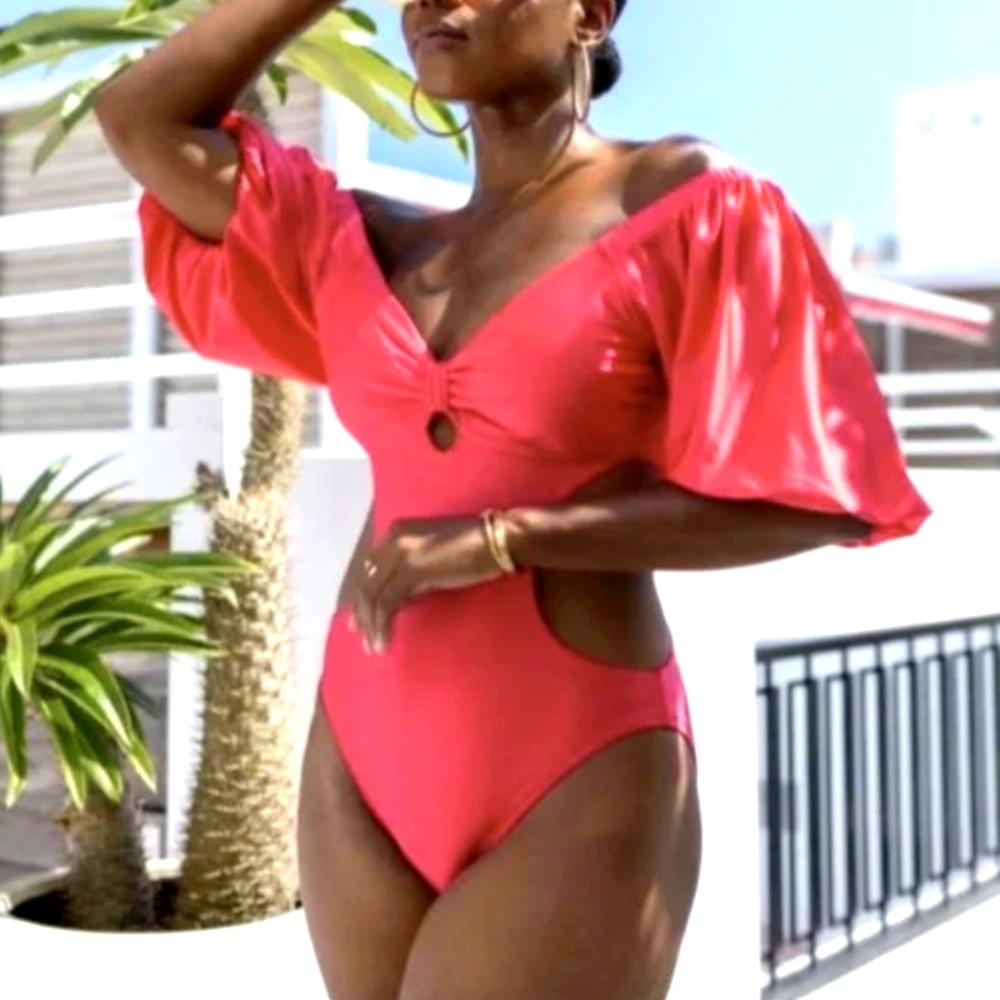 Chic coral Off-Shoulder Swimsuit